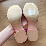 Атласные босоножки с цветами 7