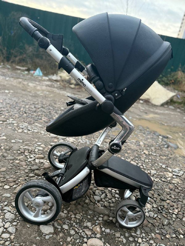 Коляска Mima с люлькой, прогулочной частью, дождевиком, москитной сеткой 4