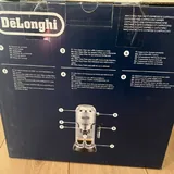 Кофемашина DeLonghi Dedica Style 2