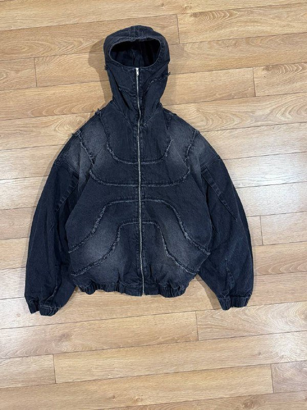 Теплая куртка из джинсы размер L-XL