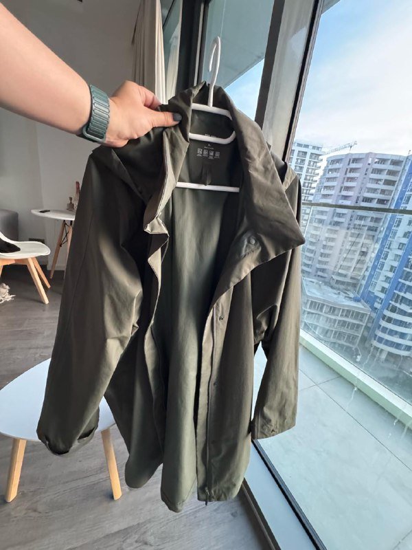 Пылесос, проектор, вафельница, наушники, кейс, плащ, переноска, рабочее кресло 6