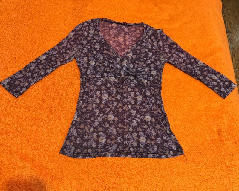 Платье-мини серое, блузка, красный топ, серый спортивный топ 3