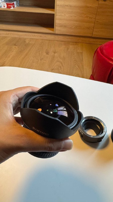 Canon EOS M50, 4 объектива, вспышка, карты, 2 батареи 4