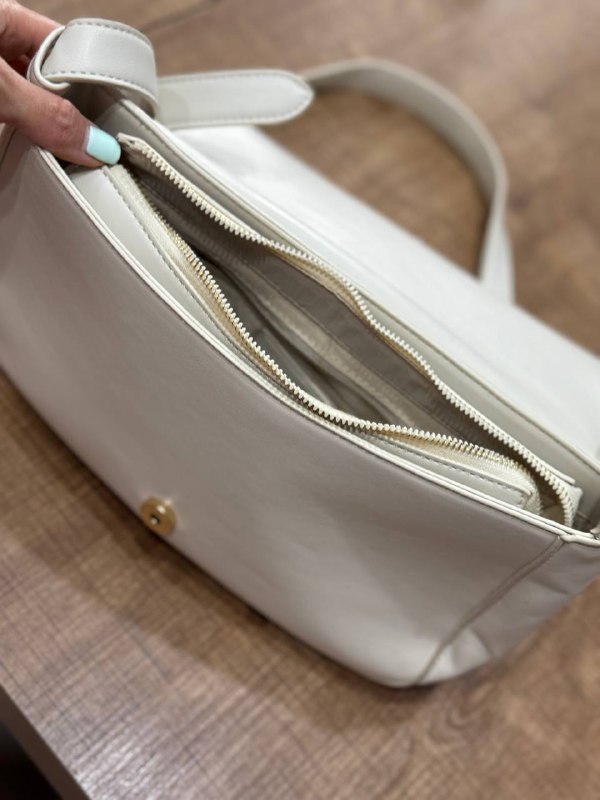 Бежевая сумка Bata, Apple Pencil USBC, Smart Folio 13 inch 2