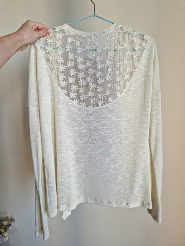 Легкая кофточка Vero Moda бежевого оттенка размер M 2