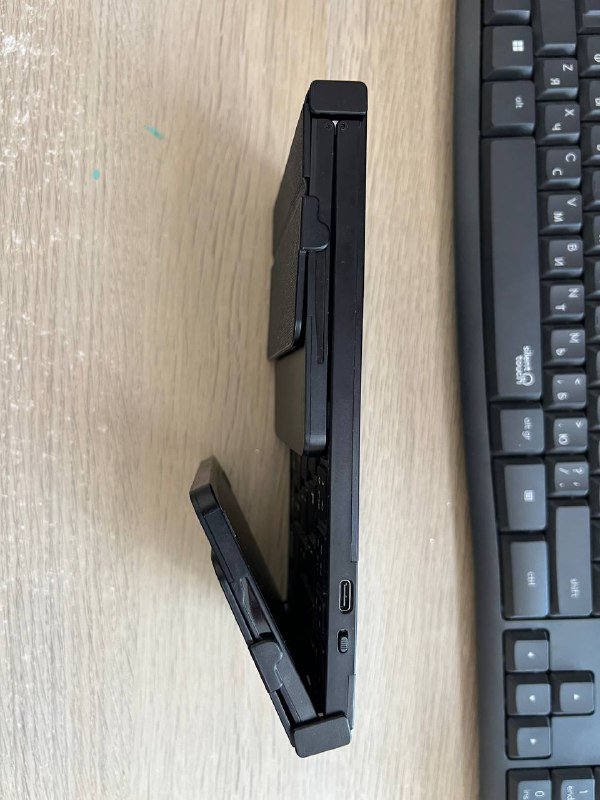 Складная клавиатура с тачпадом Bluetooth RU/EN 4