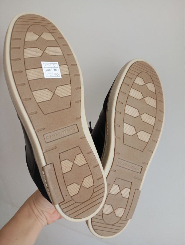 Новые мужские кроссовки Skechers 45 размер 3