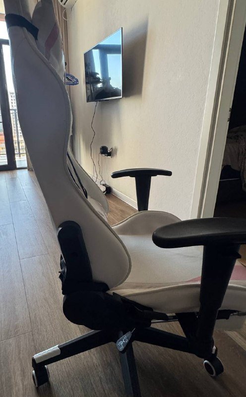 Стул компьютерный Ficmax 350 2