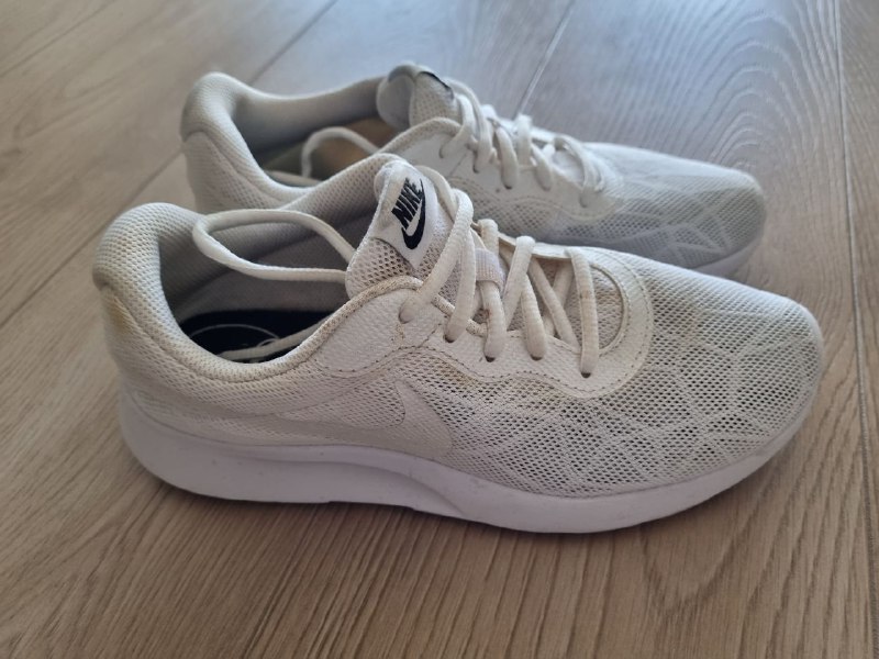 Кроссовки Nike размер 38
