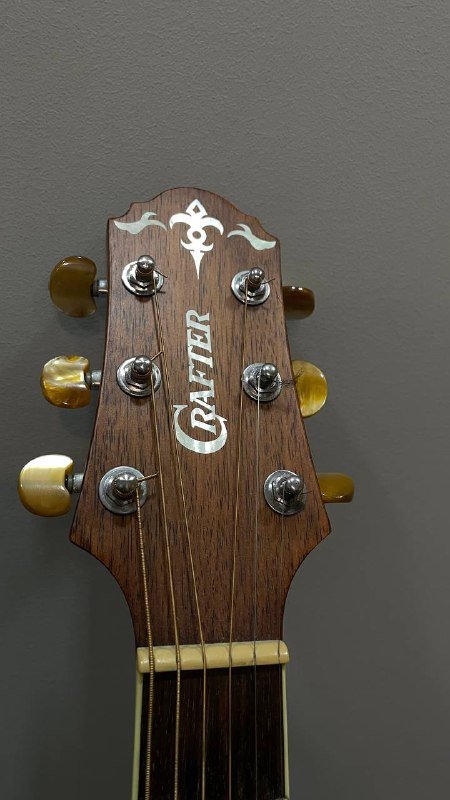 Акустическая гитара Crafter, чехол, ремень 3