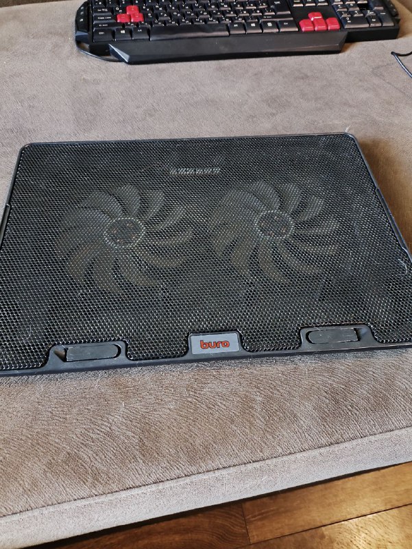 Mac studio m1 max 64gb, Lenovo Thinkpad P15s, клавиатура Apple, монитор Samsung, Mi Band 8, усилитель WiFi Xiaomi, веб-камера Logitech, клавиатура, подставка под ноутбук, когтеточка 9