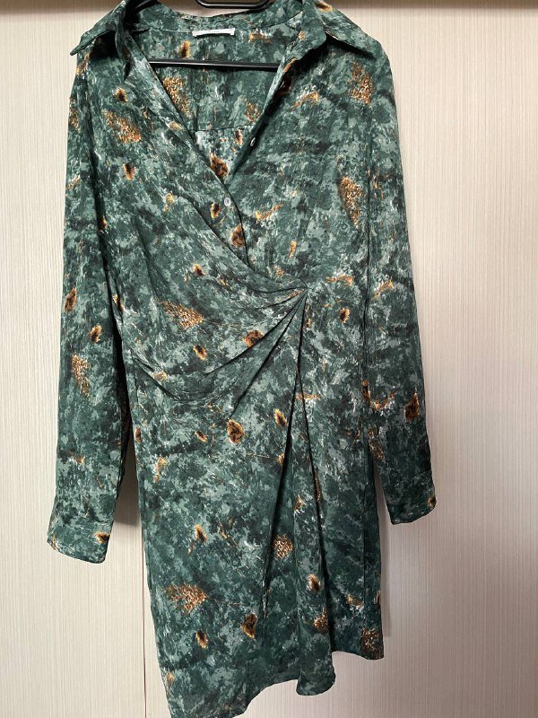 Женское платье Sarah John размер L из вискозы