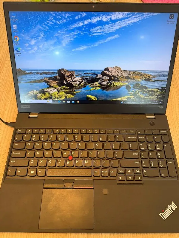 Lenovo ThinkPad T590 1