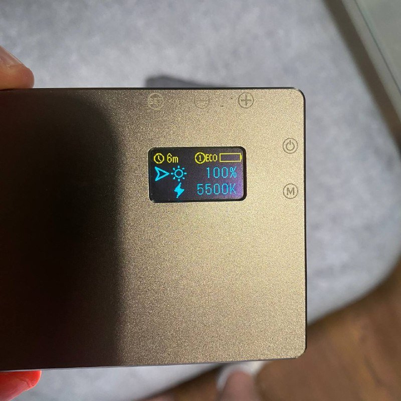 Маленький видео свет Laofah RGB 4