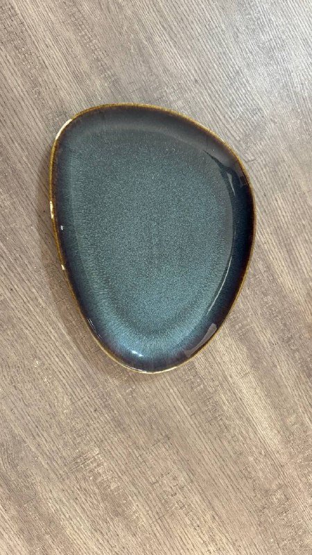 Глиняные тарелки, кружки, комплект блюдц, чайный набор, терка, индукционная плитка, хлебница 3