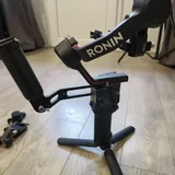 DJI RS 3 Combo, DJI R Vertical Camera Fixing Component 1