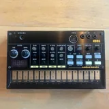 Korg MS20mini, Yamaha HS8, Roland TR-08, Korg Volca Beats, Korg Volca Keys, mixer 4