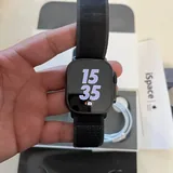 iPhone 12 Pro, Apple Watch Ultra 2 4
