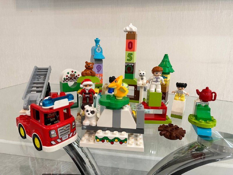 Оригинальное лего на 3-4 года