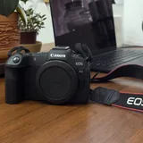 Canon EOS R8 body 2