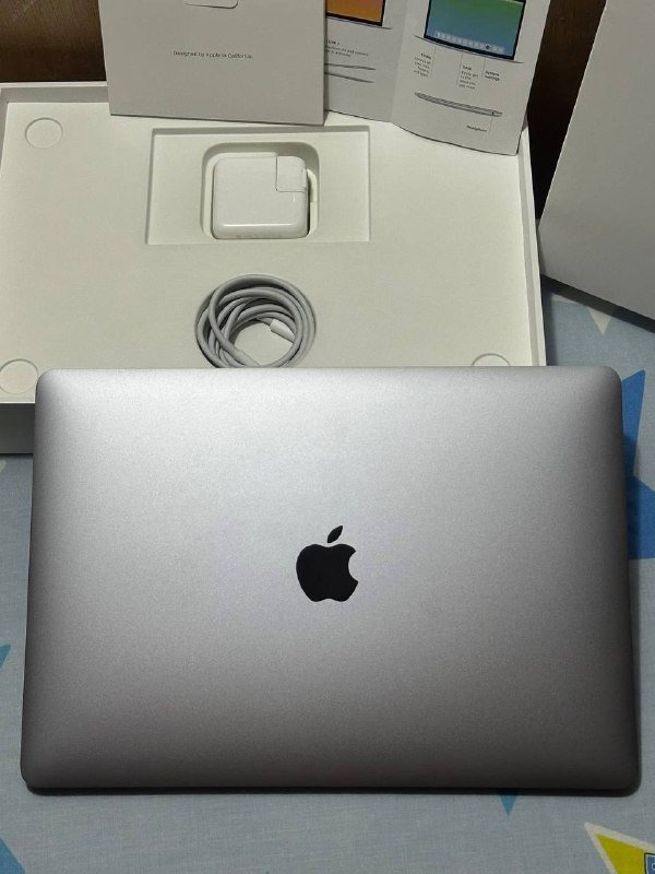 MacBook Air M1 2020