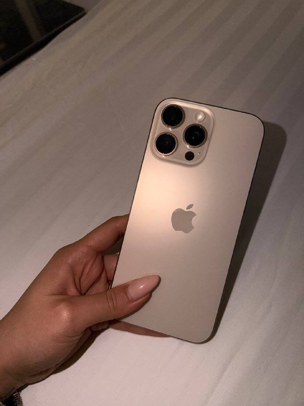 IPhone 16 pro max desert titanium 1TB 2