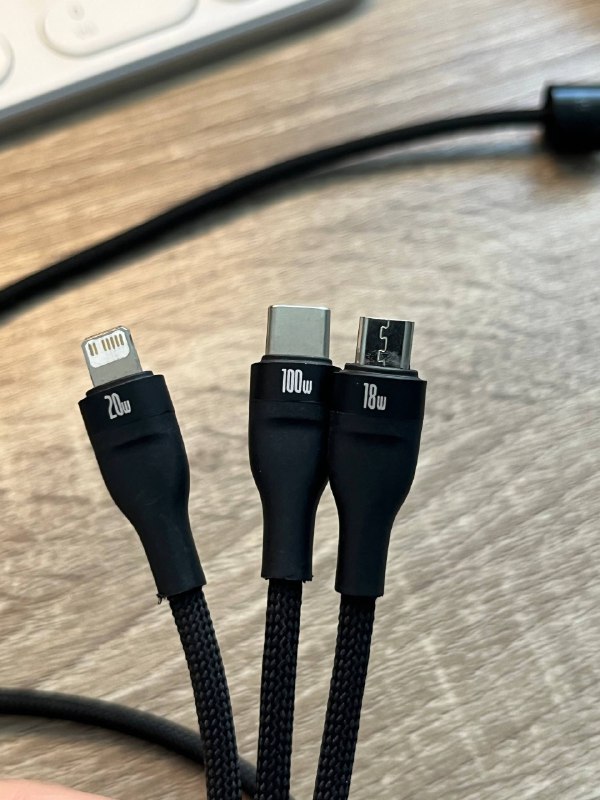 Зарядный кабель 3 в 1 USB-C MicroUSB Lightning 100w 2