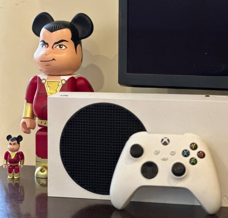 Xbox series S, 2 джойстика