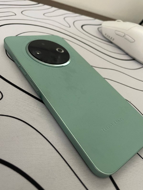 Телефон Tecno Spark 30c 6/128 ГБ 2