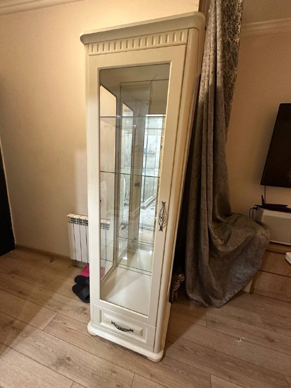 Стеллаж стеклянный 7