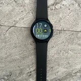 Samsung Galaxy Watch 4 LTE 1