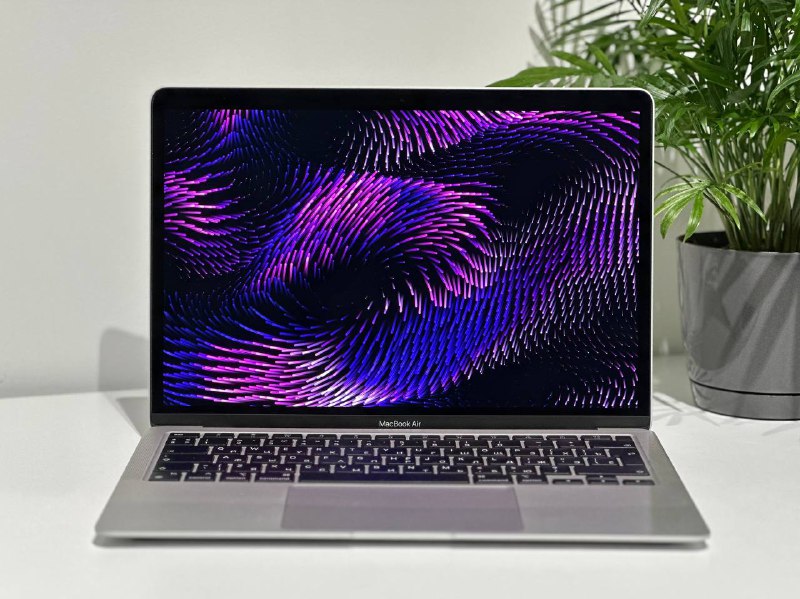 MacBook Air 13” (M1, 2020)