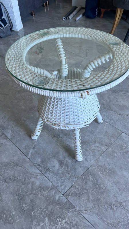 Столик балконный стеклянный 2