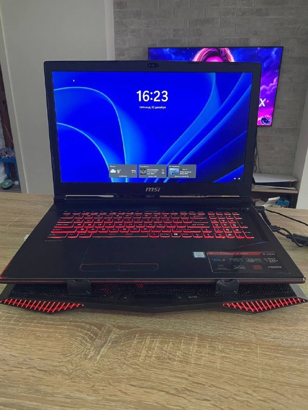 Ноутбук msi