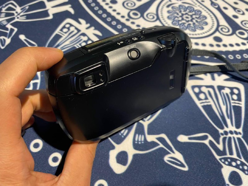 Пленочный фотоаппарат Minolta Supreme Freedom Zoom 2