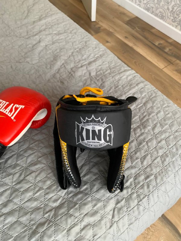 Перчатки боксерские, шлем, скакалка 3
