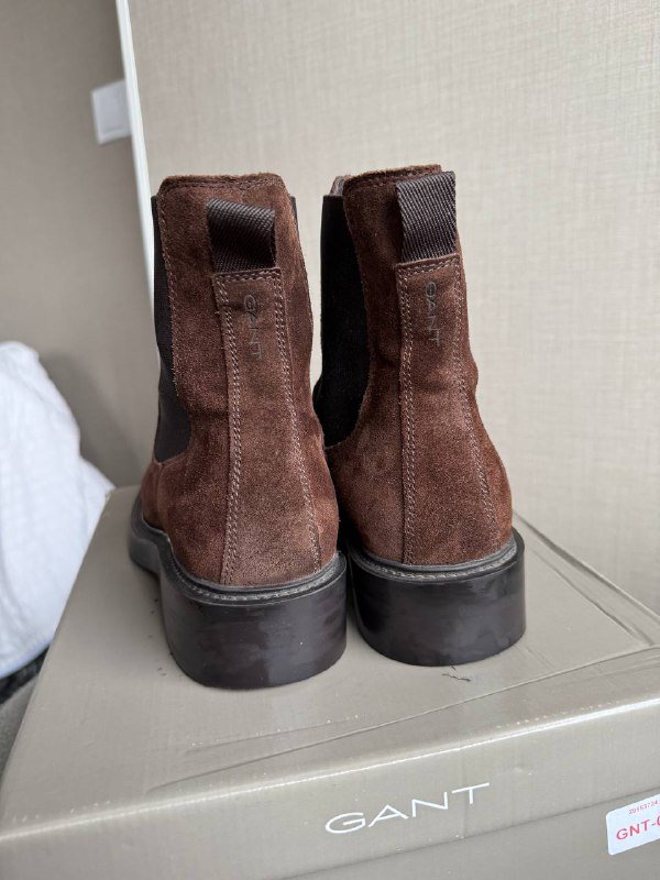 Женские ботинки Chelsea GANT 39 размер 6