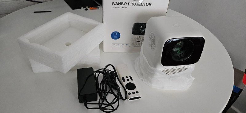 Wanbo Projector T4