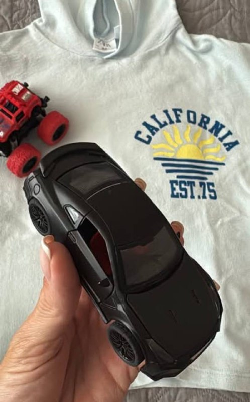 Футболка Zara, две машинки, карманная дорожная игра 4