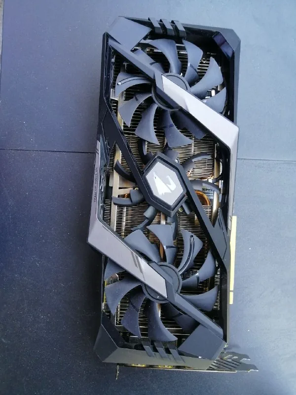 Gigabyte GeForce RTX 2080 SUPER AORUS 1