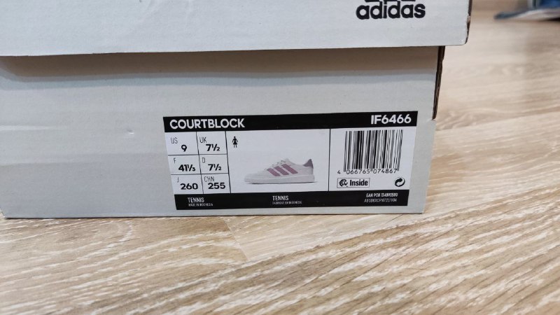 Женские кроссовки Adidas 3