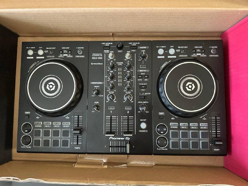 DJ контроллер DDJ 400