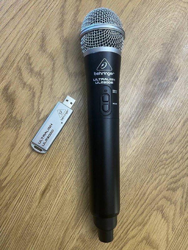 Радиосистема Behringer Ultralink Ulm300m