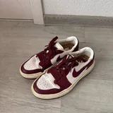 Женские кроссовки Nike 1