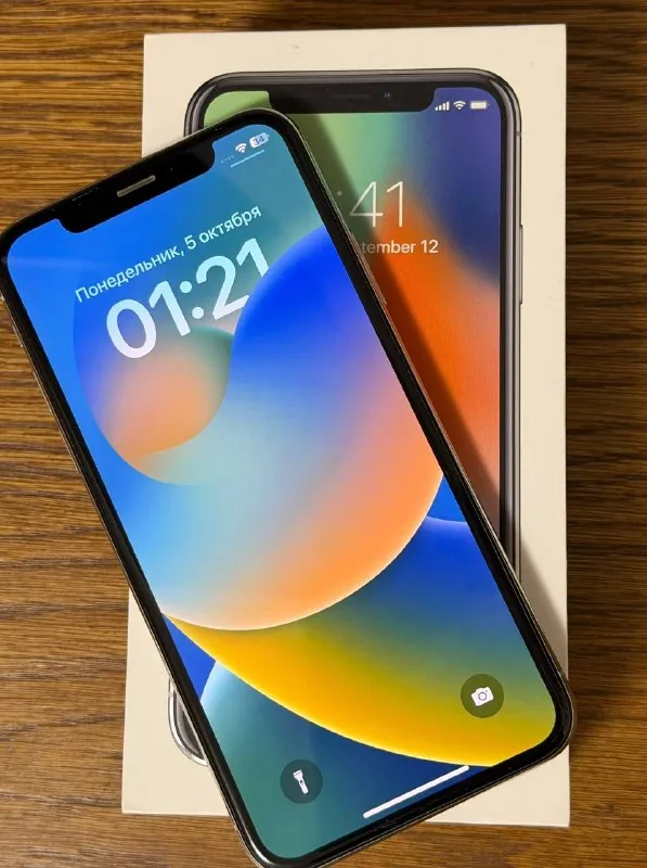 Apple iPhone XR 64 GB 1