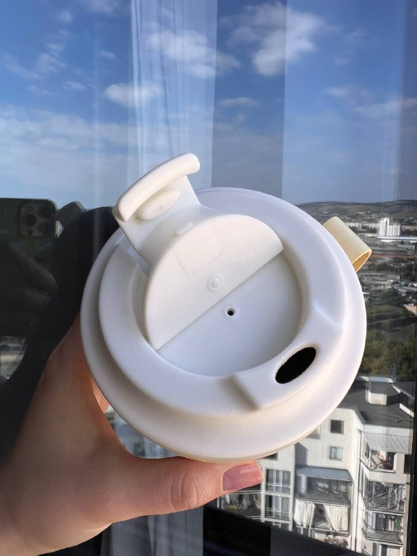 Термокружка Jacquemus 350мл нежно-желтая 4