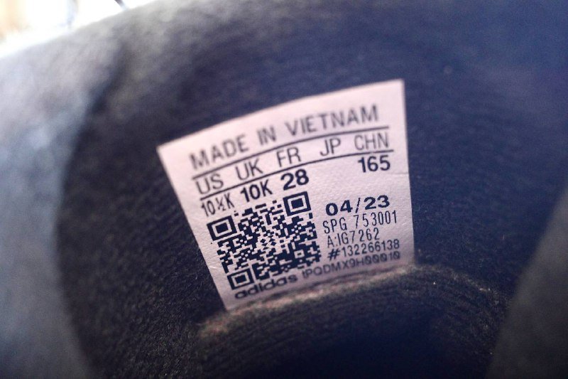 Кроссовки Adidas LEGO, Ботинки Adidas Fortatrail, Adidas climawarm Snowpitch, Crocs Minecraft 6