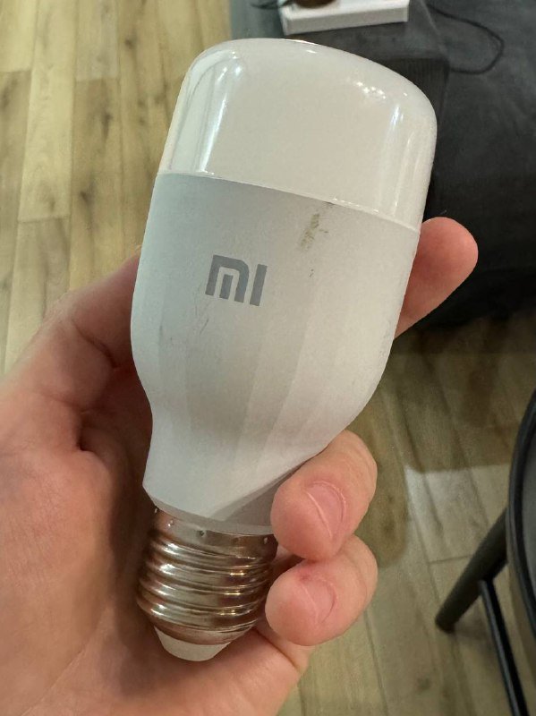 Умная RGB лампочка Xiaomi