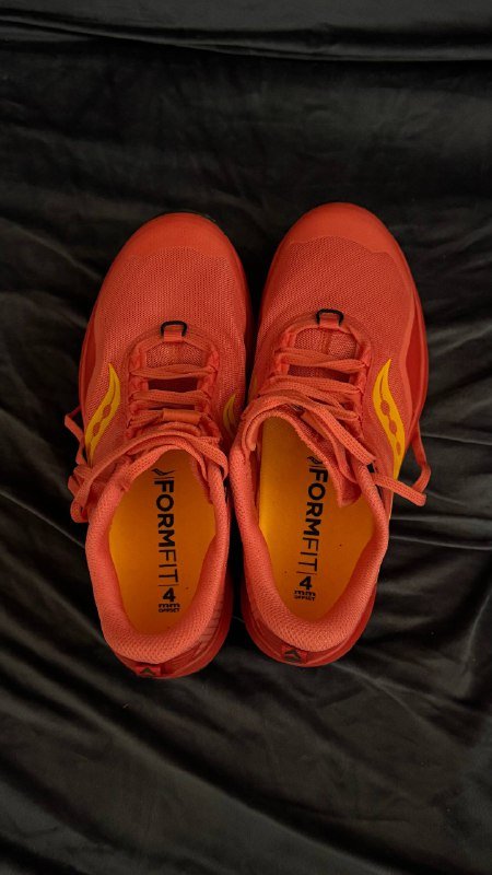 Женские кроссовки Saucony 39 размер