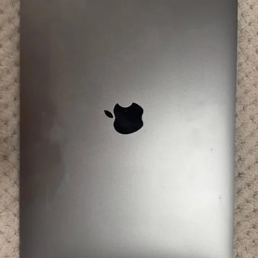 MacBook Air M1 (2020)